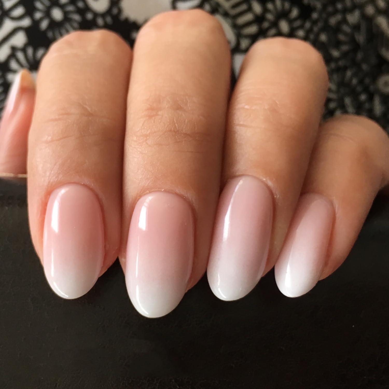 Modelones Press on Nails Short. Oval Spring Fake Nails. Reusable Nail Kit with Nail Glue Adhesive Tabs Mini Nail File. Nails Press Ons 32Pcs 16Sizes. Women Girl Gift. Pink Ombre : Beauty & Personal Care