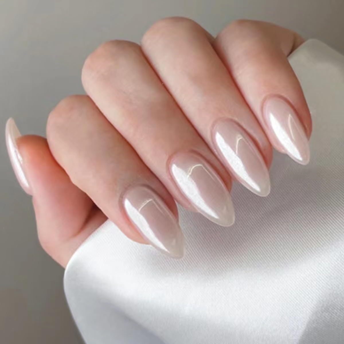 CTTHNBD Press on Nails Almond - French Tip Fake Nails with Gold Line Design - Medium Fasle Nails Press ons - for Women 24 Pcs : Beauty & Personal Care