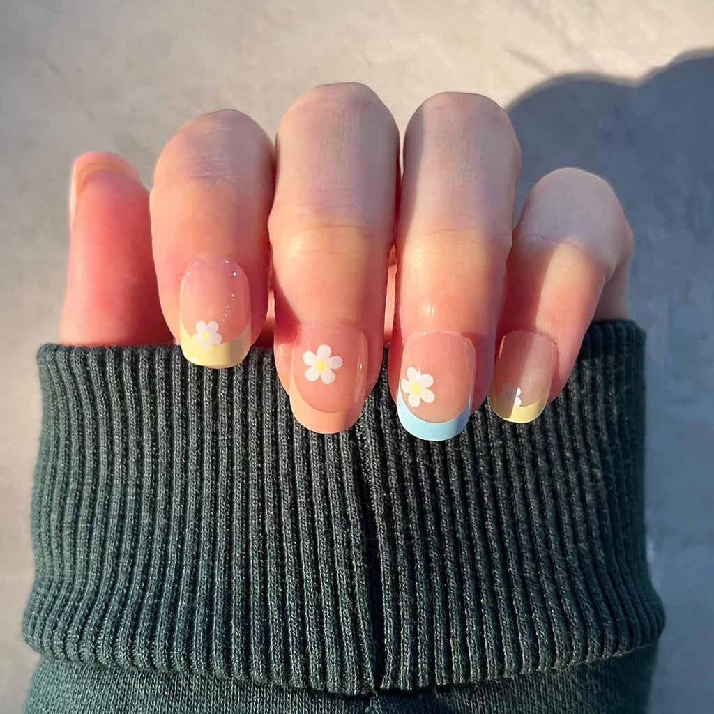 Hkanlre Square French Press on Nails Short Cute Fake Nails Acrylic Flower False Nails for Women and Girls 24PCS : Beauty & Personal Care