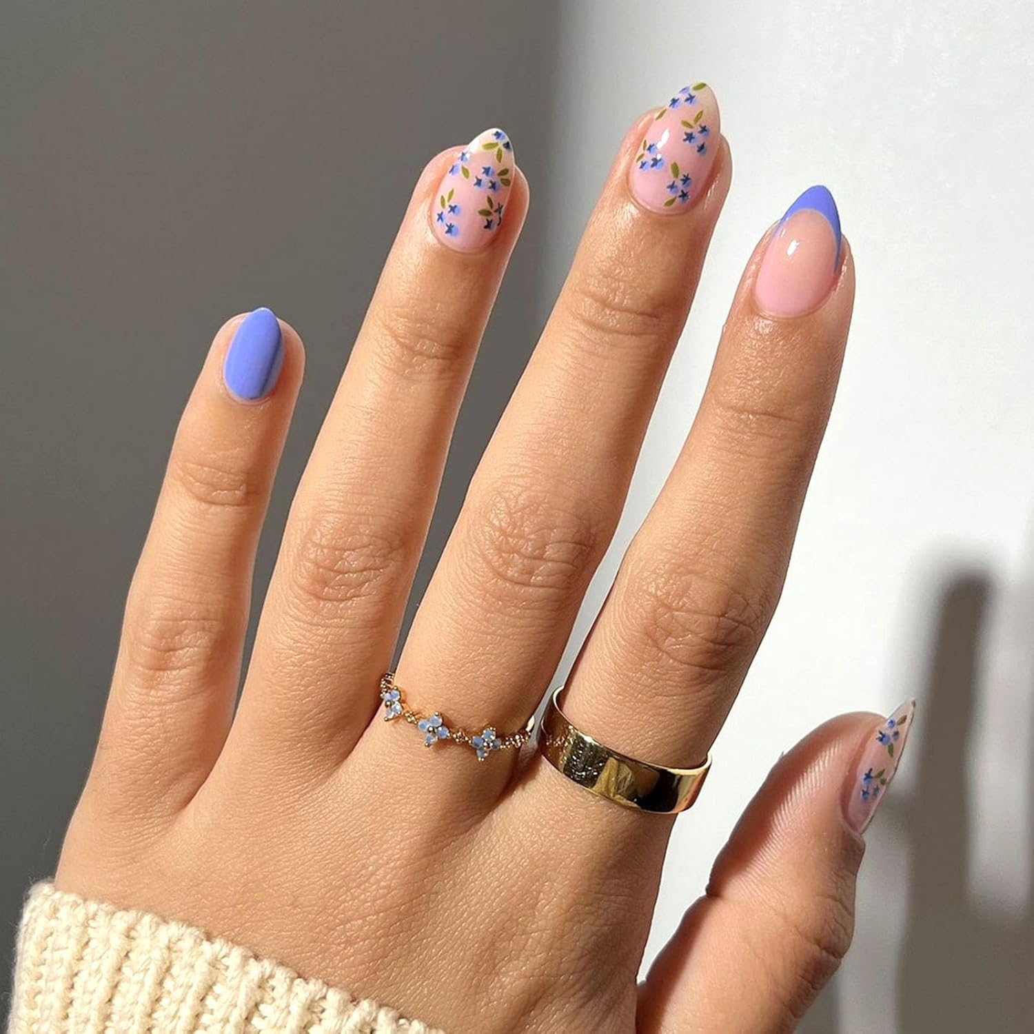 Short Press On Almond Fake Nails - Flower Acrylic Fall Nails Press Ons Full Cover Glue On Cute False Floral Stick On Nails for Women - 30 Pcs : Beauty & Personal Care
