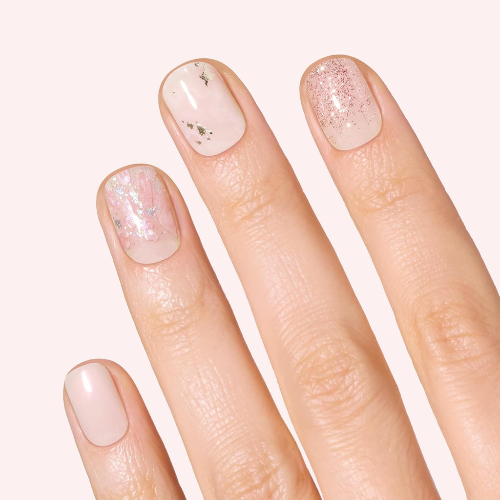 Dashing Diva Gloss Nail Strips - Crystal Clear - UV Free. Chip Resistant. Long Lasting Gel Stickers - Contains 32 Wraps. 1 Prep Pad. 1 File : Beauty & Personal Care