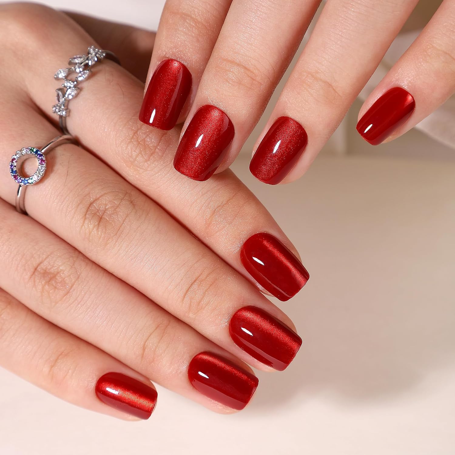 WAFOLOZE Nails Press ons.White Ombre Short Square Press on Nails Fake Nails Glossy Acrylic Artificial Nails Stick on Nails for Women 24Pcs : Beauty & Personal Care